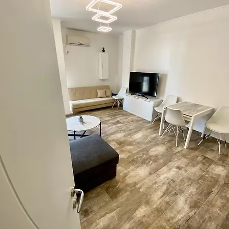 Апартаменты Sunny Place Дуррес